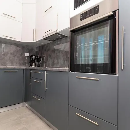 Iva Διαμέρισμα *