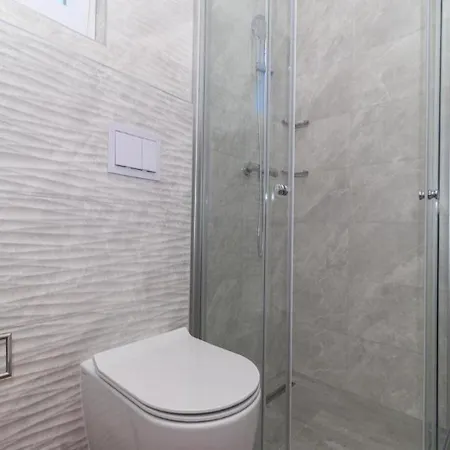 شقة Iva تروغير